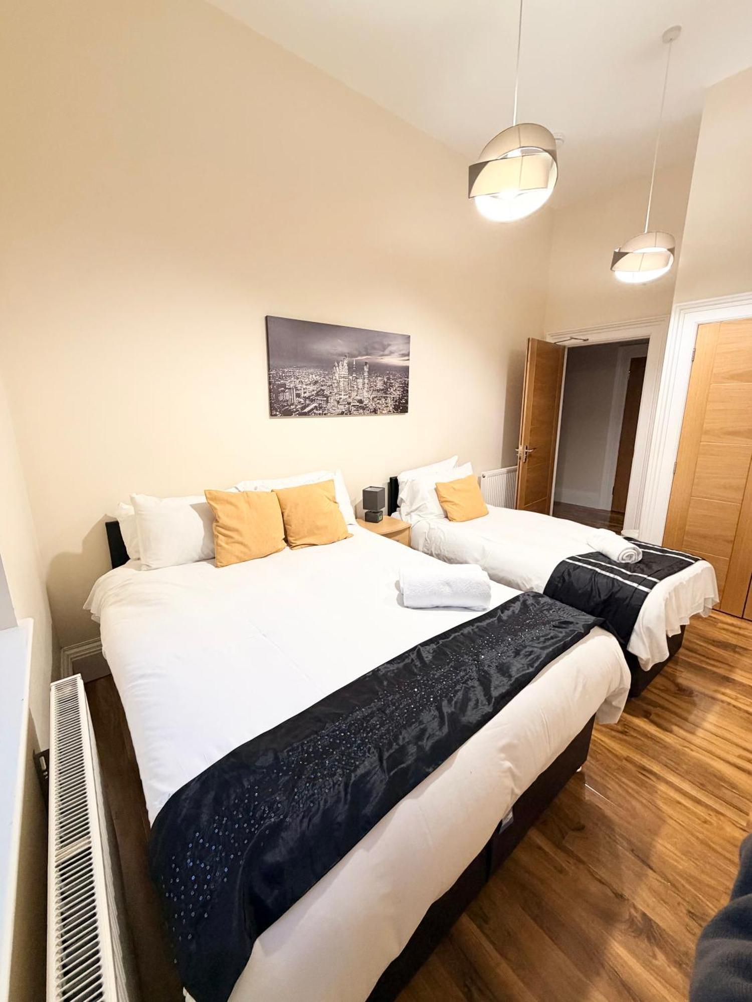 New 2 Bed Apartment With Stunning Views Of Arthur Seat Mountain — Photos 2